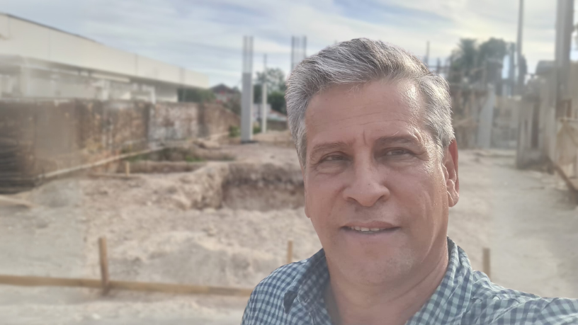 Ricardo Chimirri Candia destaca como investir na qualidade de vida no trabalho pode aumentar a retenção de talentos na engenharia.
