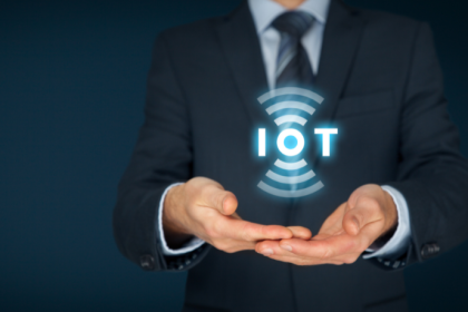 Gustavo Morceli mostra como a IoT permite que escolas acompanhem a aprendizagem em tempo real e personalizem cada etapa do ensino.